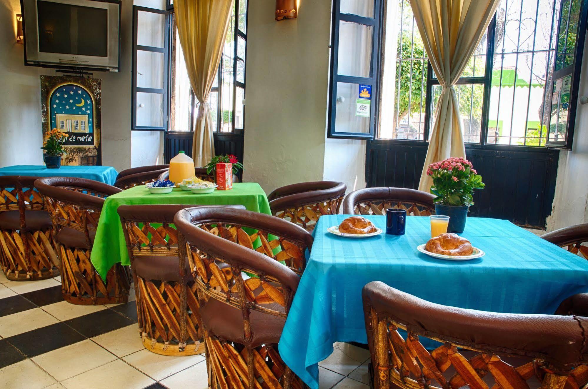 Hostal De Maria Гвадалахара Экстерьер фото