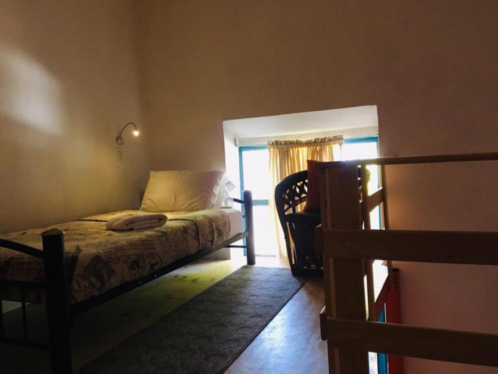 Hostal De Maria Гвадалахара Экстерьер фото