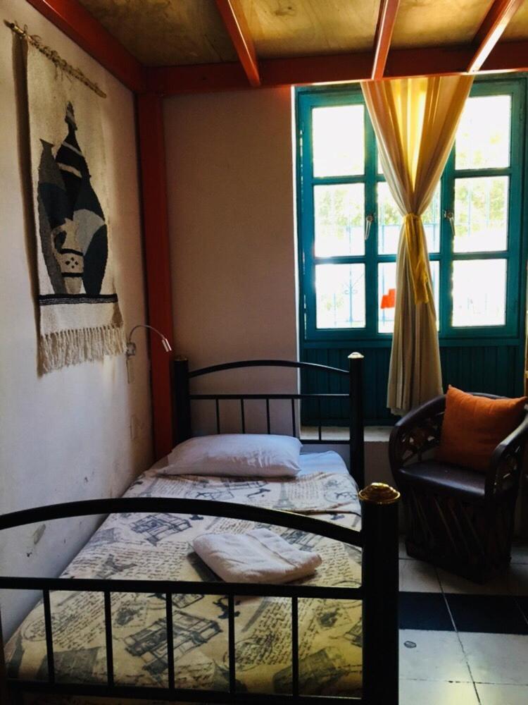 Hostal De Maria Гвадалахара Экстерьер фото